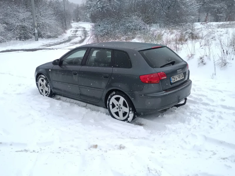 Audi A3 2.0TDI, снимка 11 - Автомобили и джипове - 53576691
