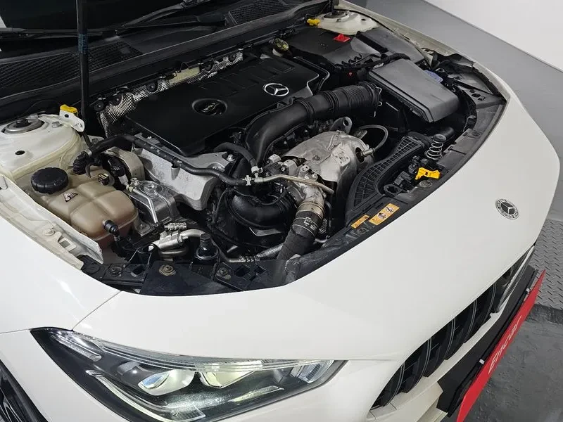 Mercedes-Benz CLA, снимка 6 - Автомобили и джипове - 55738986