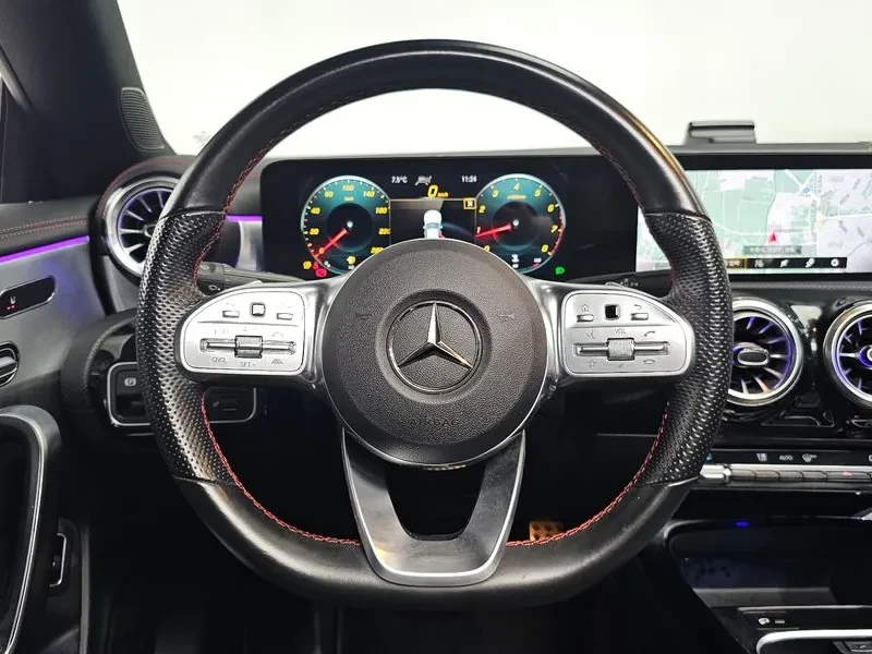 Mercedes-Benz CLA, снимка 13 - Автомобили и джипове - 55738986