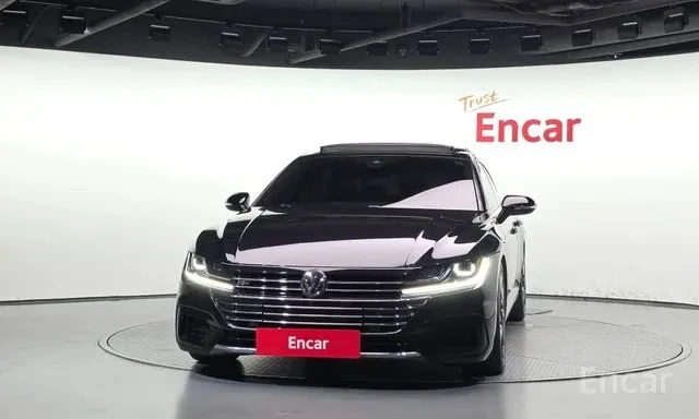 VW Arteon 2.0TDI Premium * DIS * ОБДУХ * ПАНО * KAMEPA, снимка 2 - Автомобили и джипове - 56163923