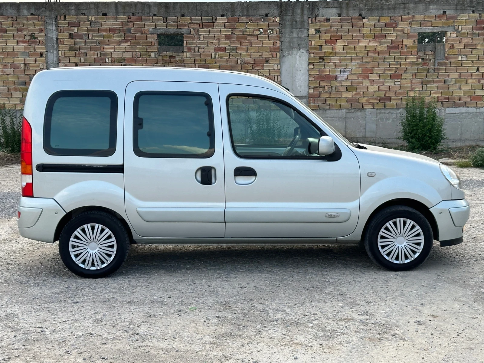 Renault Kangoo 1.6 KLIMA - изображение 5