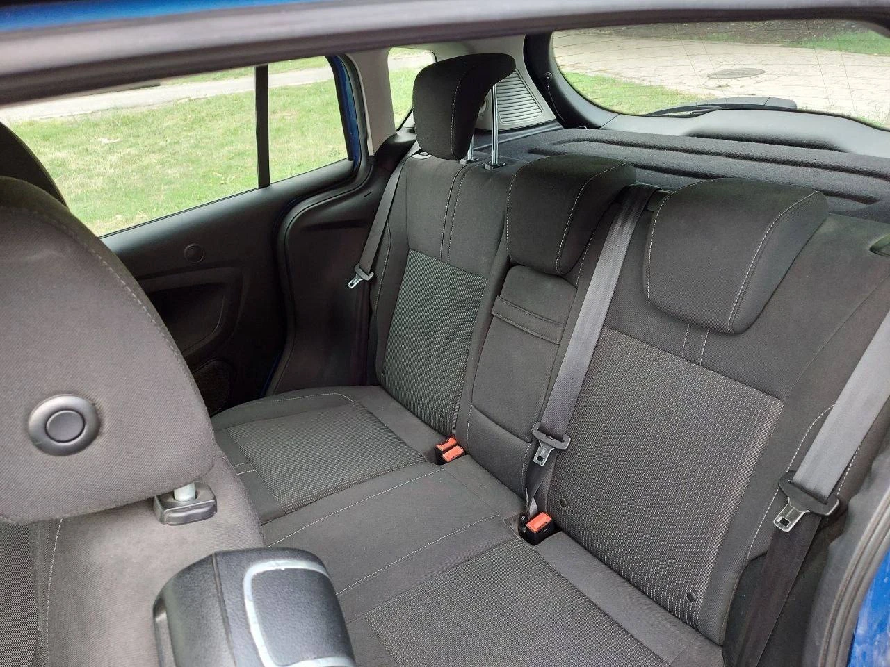 Ford B-Max  - изображение 10