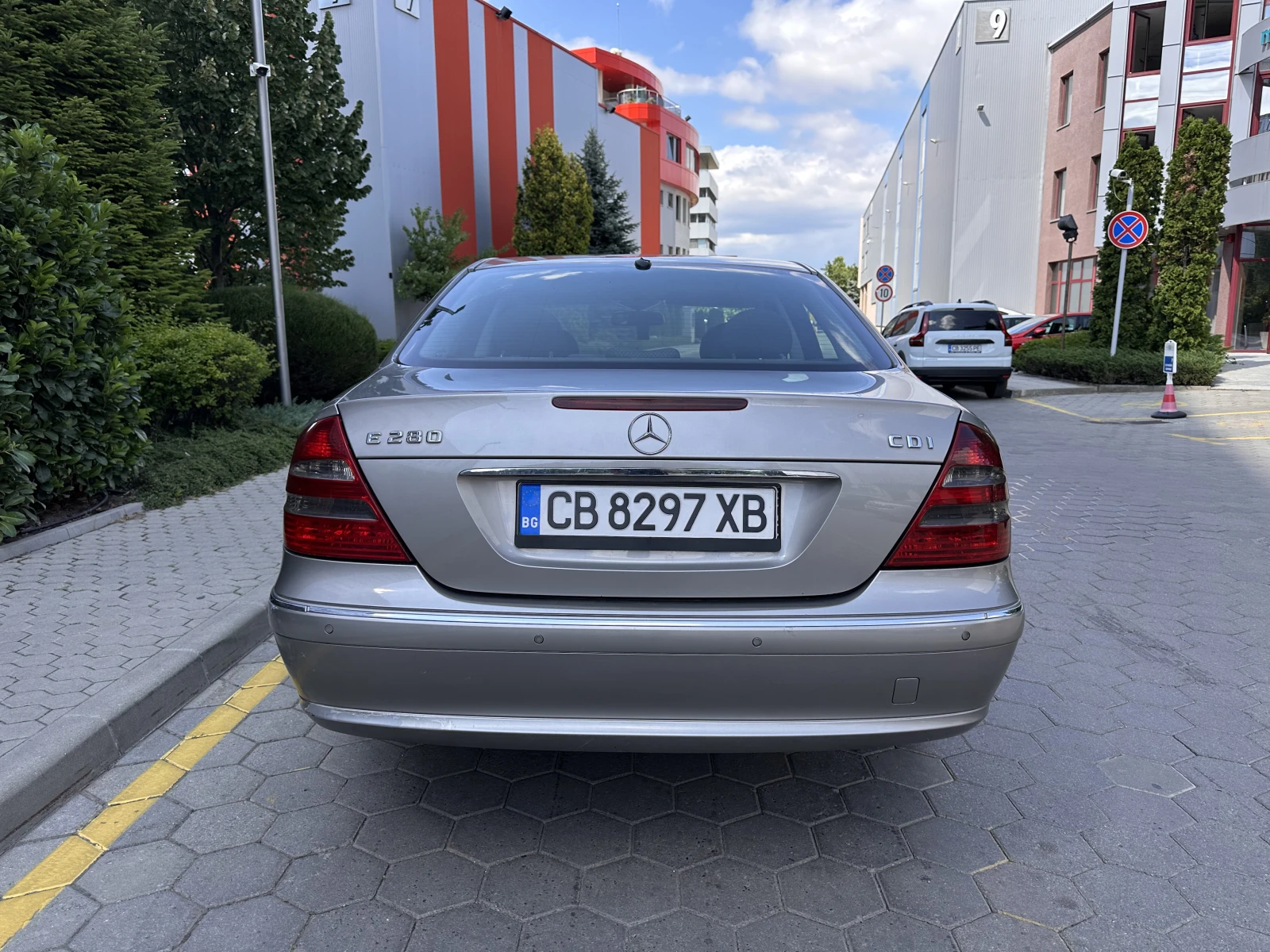 Mercedes-Benz E 280 | Mobile.bg   13