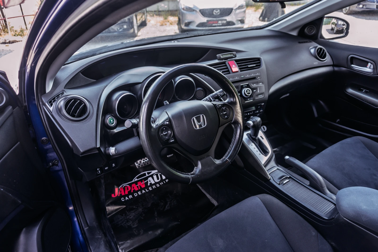 Honda Civic 1.8i-VTEC Automatic с гаранция!  - изображение 7