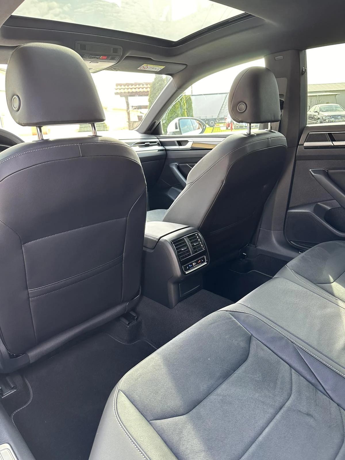 VW Arteon 2.0 TDI R-Line 4 MOTION - изображение 8