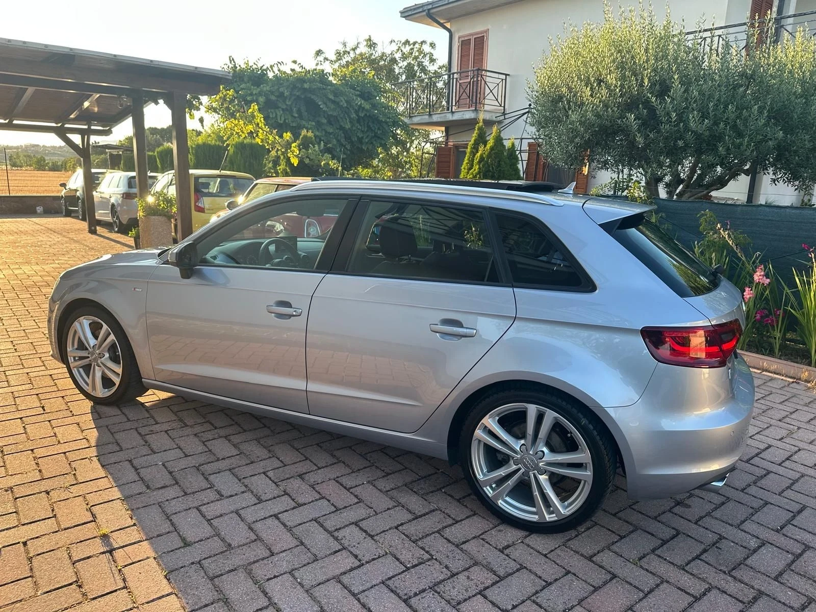 Audi A3 2.0TDI 4X4 S.TRONIC - изображение 4