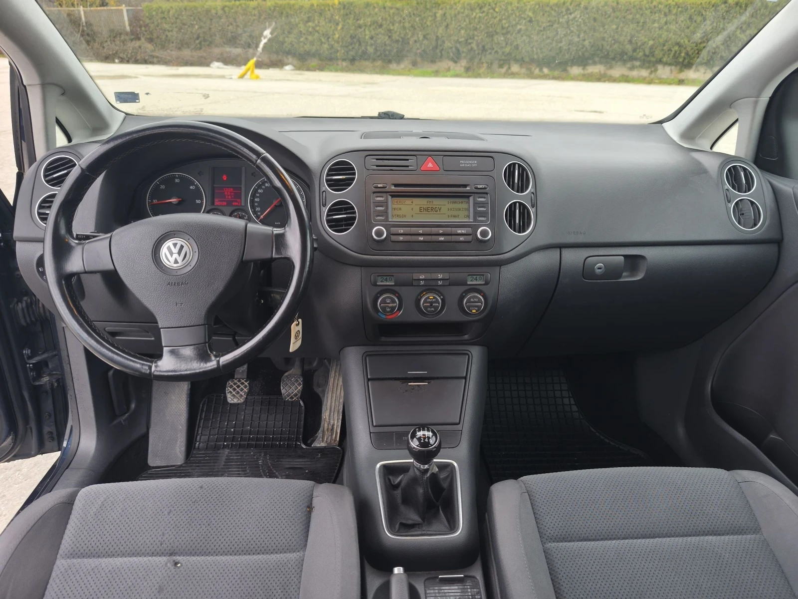 VW Golf Plus 1.9 TDI 105 КС. 6 СК. - изображение 8