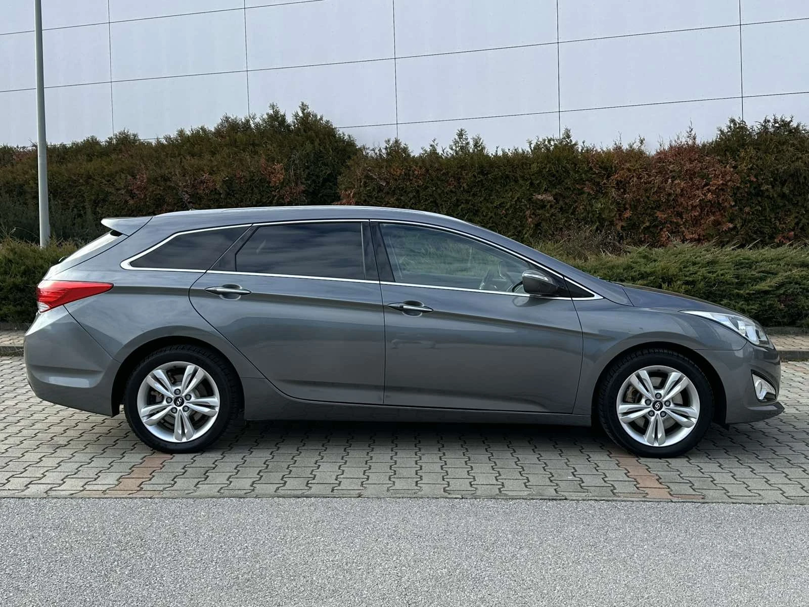 Hyundai I40, снимка 8 - Автомобили и джипове - 53758876