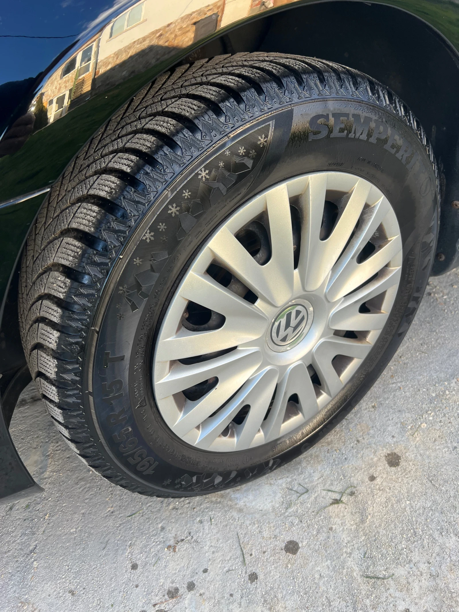 VW Golf 1.6 TDI BlueMotion, снимка 13 - Автомобили и джипове - 54143584