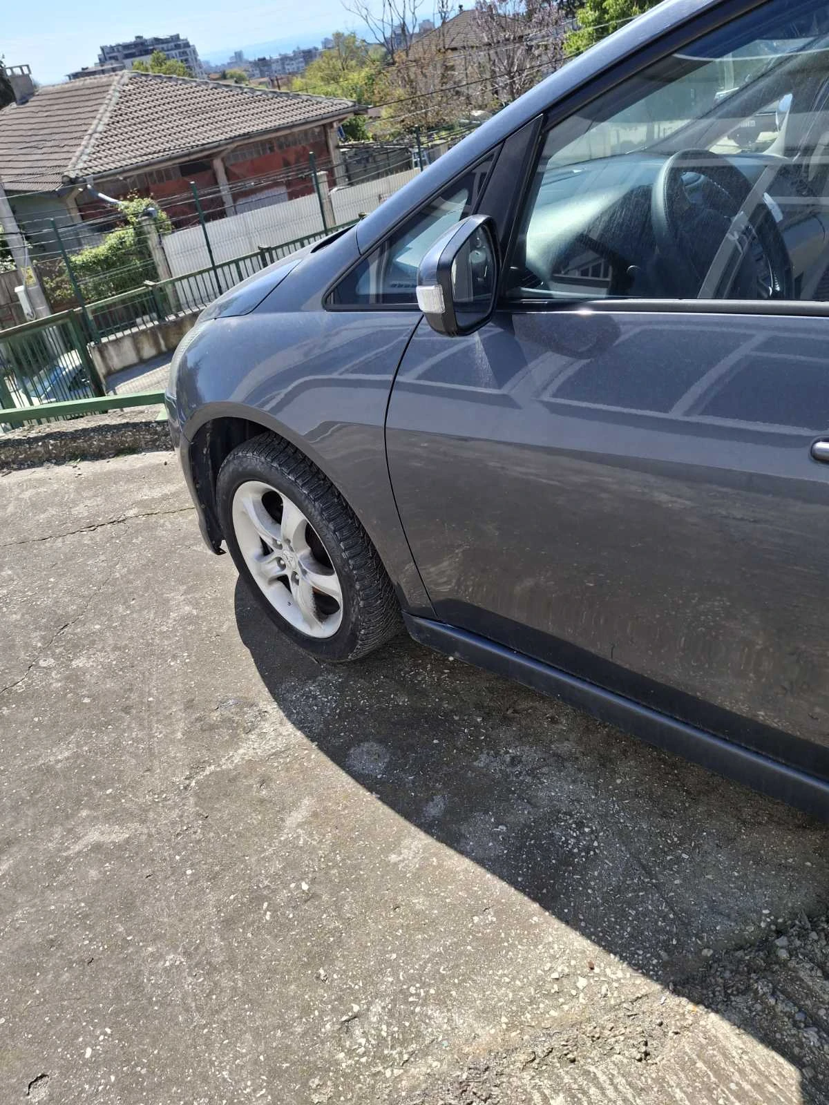 Mitsubishi Grandis, снимка 2 - Автомобили и джипове - 54421767