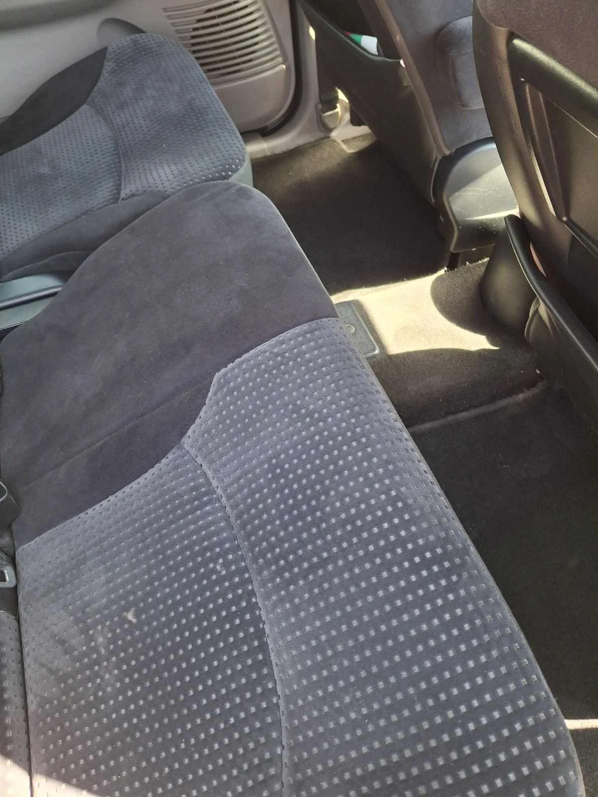 Mitsubishi Grandis, снимка 6 - Автомобили и джипове - 54421767