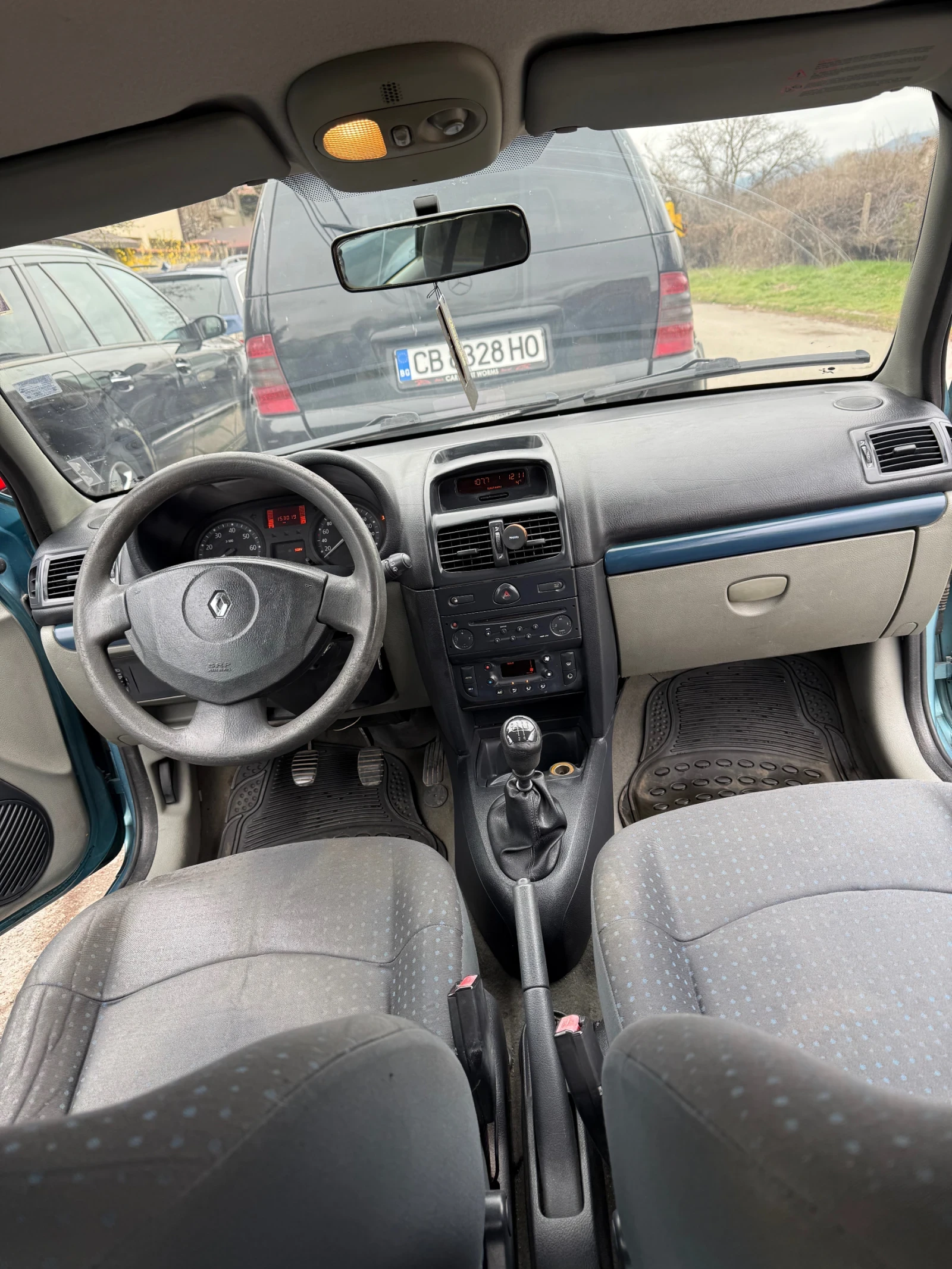 Renault Clio, снимка 6 - Автомобили и джипове - 54934259