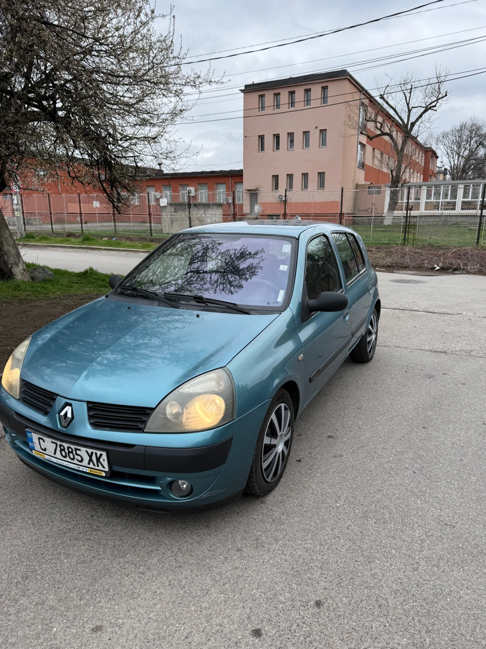 Renault Clio, снимка 2 - Автомобили и джипове - 54934259