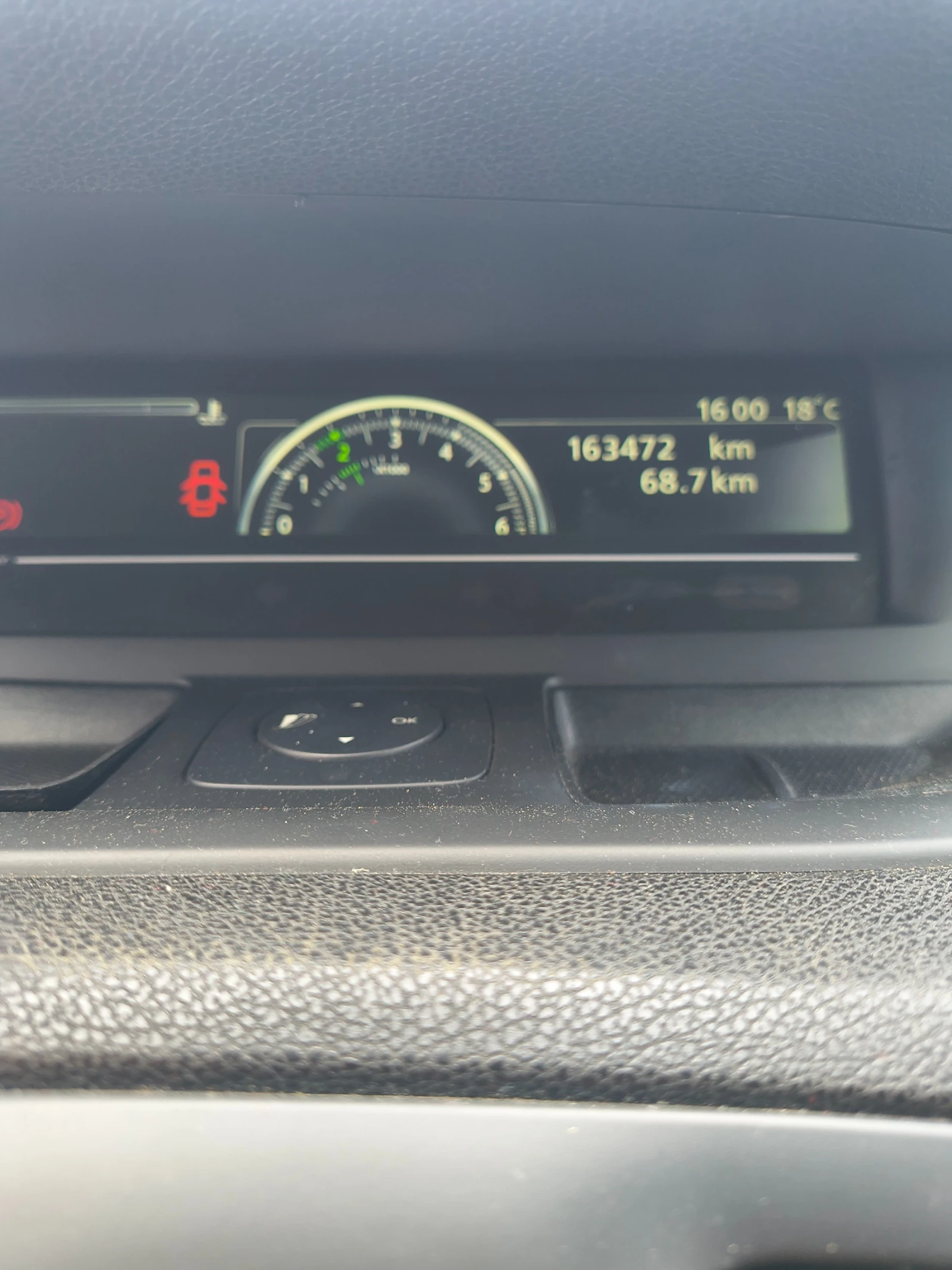 Renault Grand scenic, снимка 11 - Автомобили и джипове - 54942604