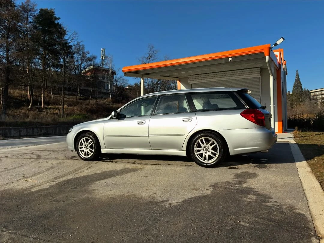 Subaru Legacy 2.0I, снимка 2 - Автомобили и джипове - 55260457