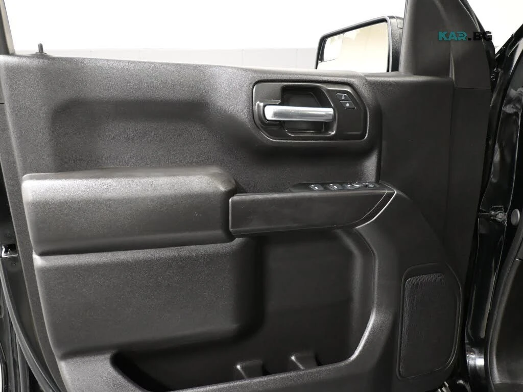 Chevrolet Silverado 1500 * АвтоКредит * (ЦЕНА ДО БГ), снимка 9 - Автомобили и джипове - 55905018
