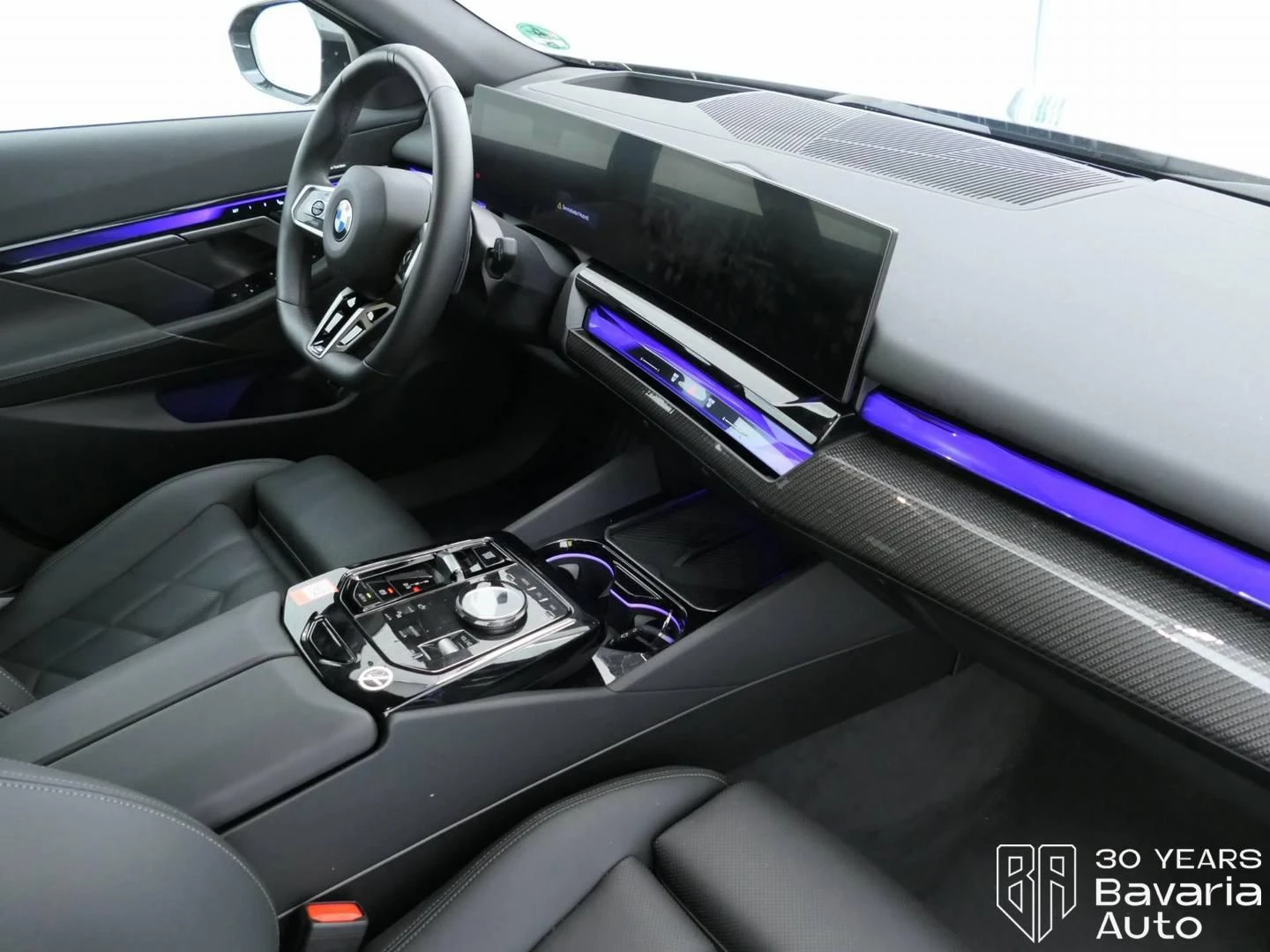 BMW 520 d xDrive Touring M Sport Paket Steptronic, снимка 7 - Автомобили и джипове - 56235326