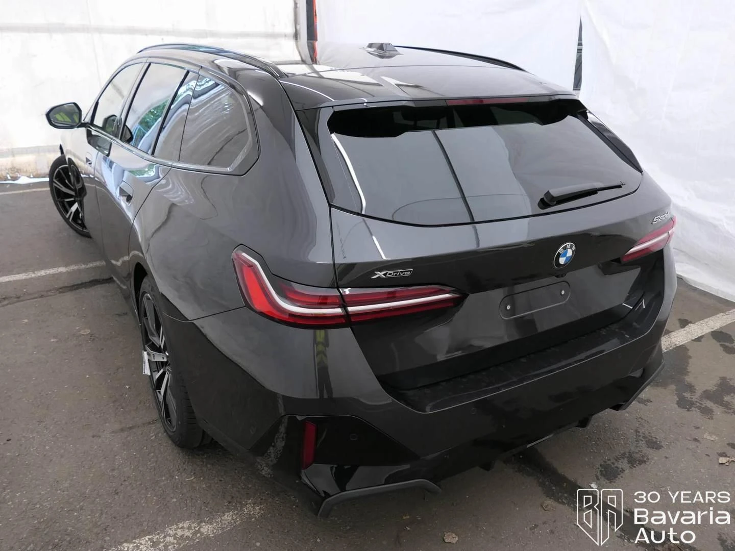 BMW 520 d xDrive Touring M Sport Paket Steptronic, снимка 2 - Автомобили и джипове - 56235326