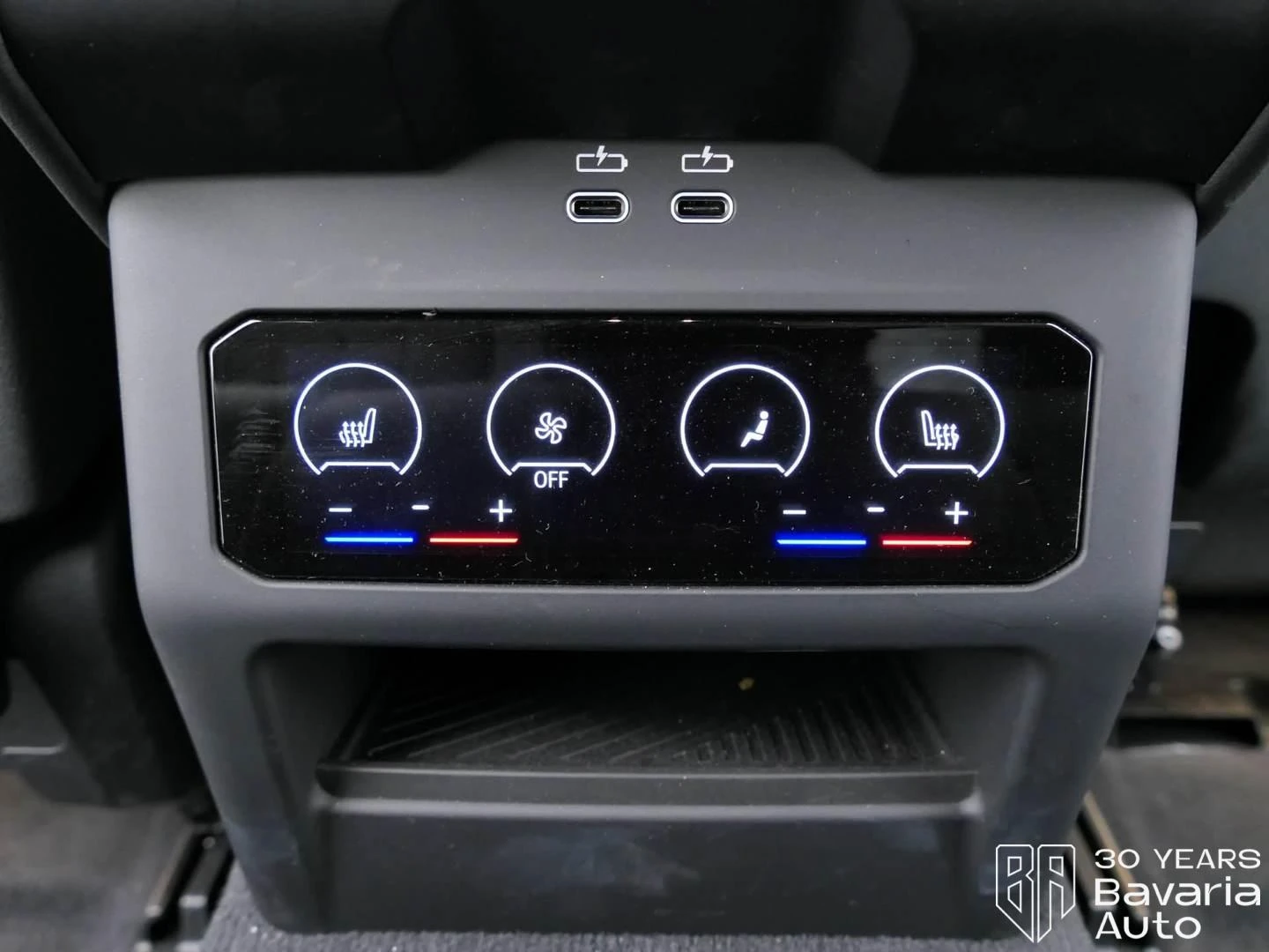BMW 520 d xDrive Touring M Sport Paket Steptronic, снимка 12 - Автомобили и джипове - 56235326