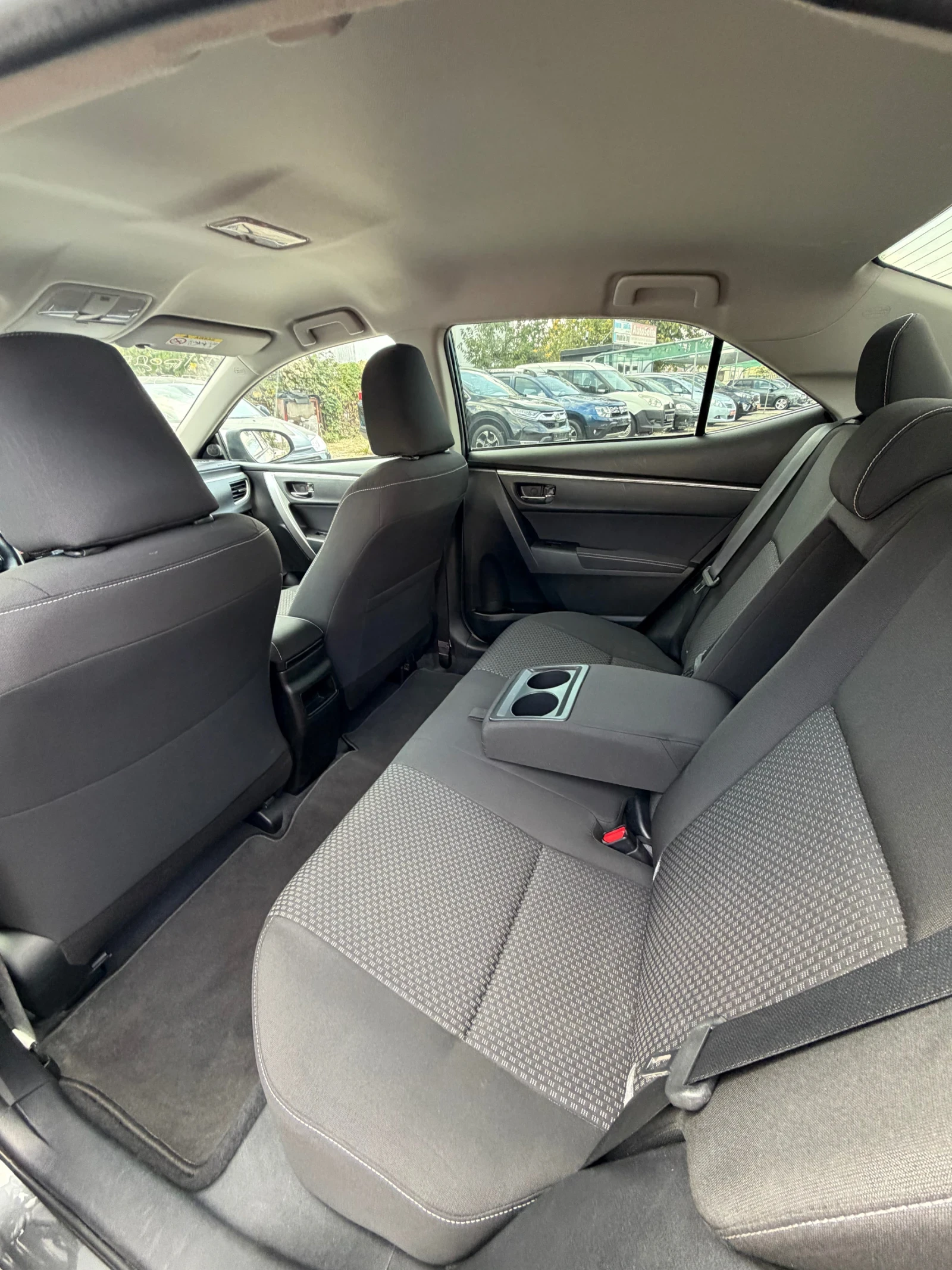 Toyota Corolla 1.6 16V SPORT | Mobile.bg � ����������� 12