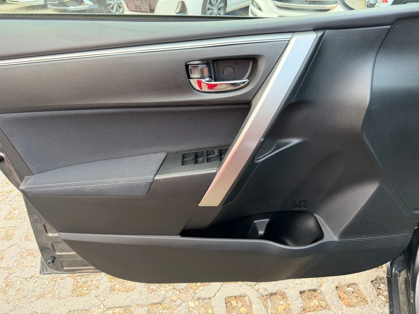 Toyota Corolla 1.6 16V SPORT | Mobile.bg � ����������� 8