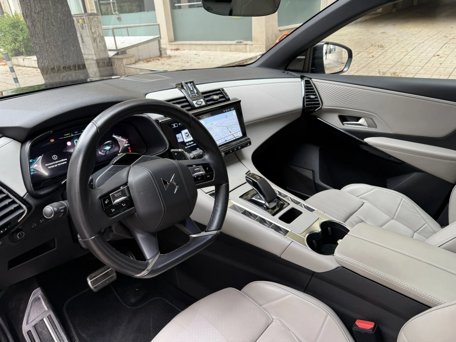 DS DS 7 LA PREMIERE E-TENSE 360 4X4 EAT8, снимка 9 - Автомобили и джипове - 56723639
