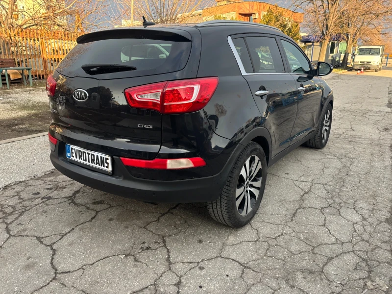 Kia Sportage, снимка 5 - Автомобили и джипове - 49201002