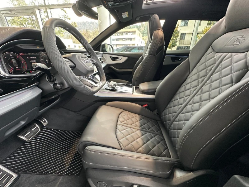 Audi Q8 50TDI* FACELIFT* S-LINE* DISTR* PANO* MATRX* 23&#3, снимка 4 - Автомобили и джипове - 50810548