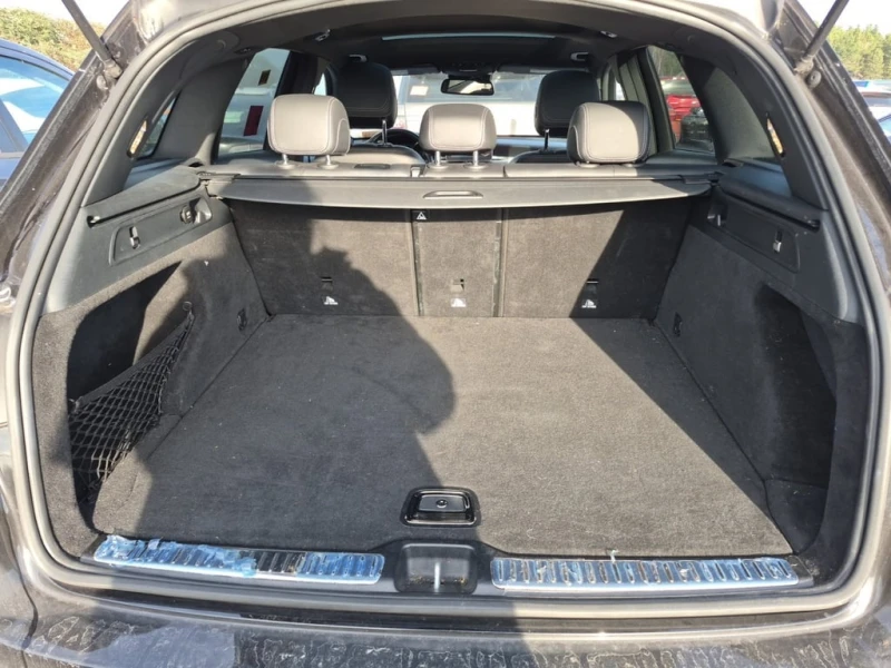 Mercedes-Benz GLC * 300 * CARFAX * ЦЕНА ДО БГ, снимка 13 - Автомобили и джипове - 53021005