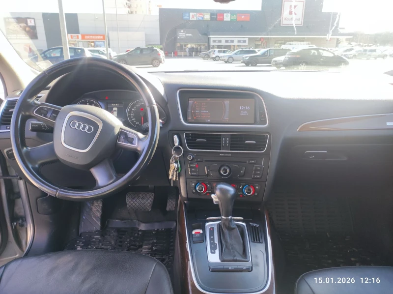 Audi Q5 2.0TFSI, снимка 9 - Автомобили и джипове - 53114366