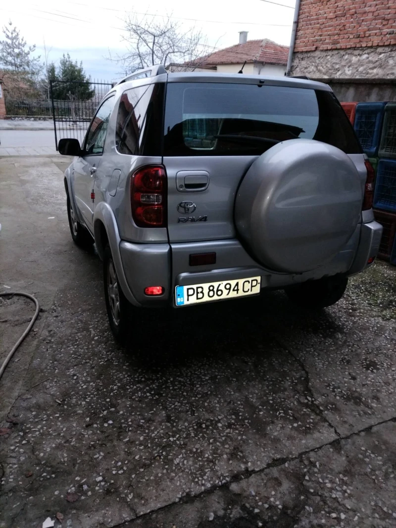 Toyota Rav4, снимка 4 - Автомобили и джипове - 53293469