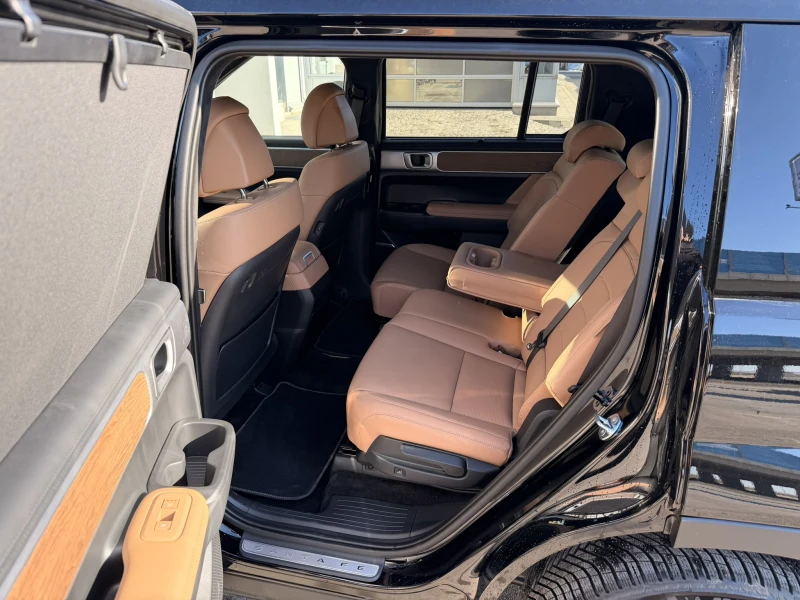 Hyundai Santa fe Luxury Plug-in Hybrid 7 seats, снимка 10 - Автомобили и джипове - 53328119