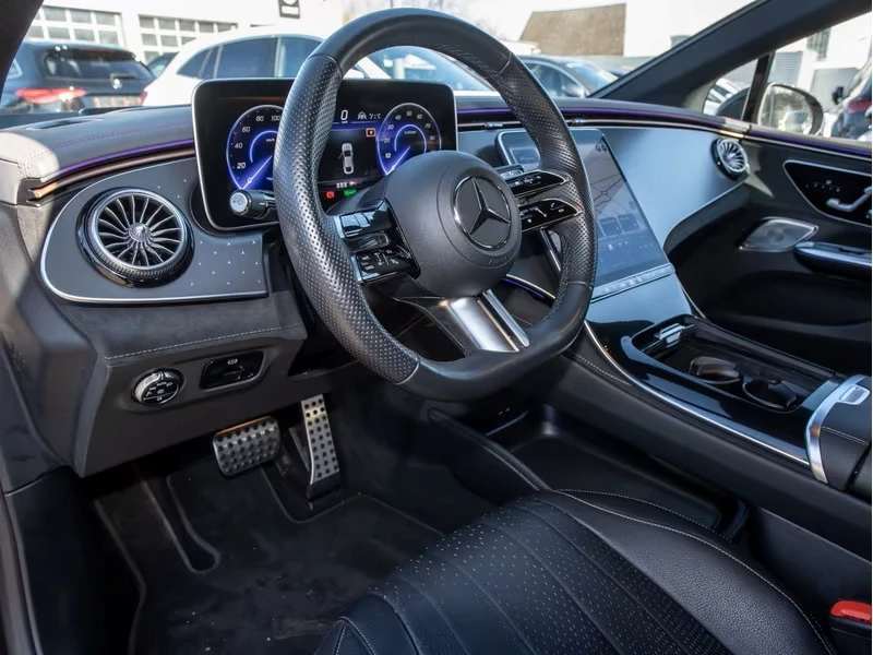 Mercedes-Benz EQE 350 AMG* 4MATIC* BURMESTER* PANO* 360* , снимка 5 - Автомобили и джипове - 54853467