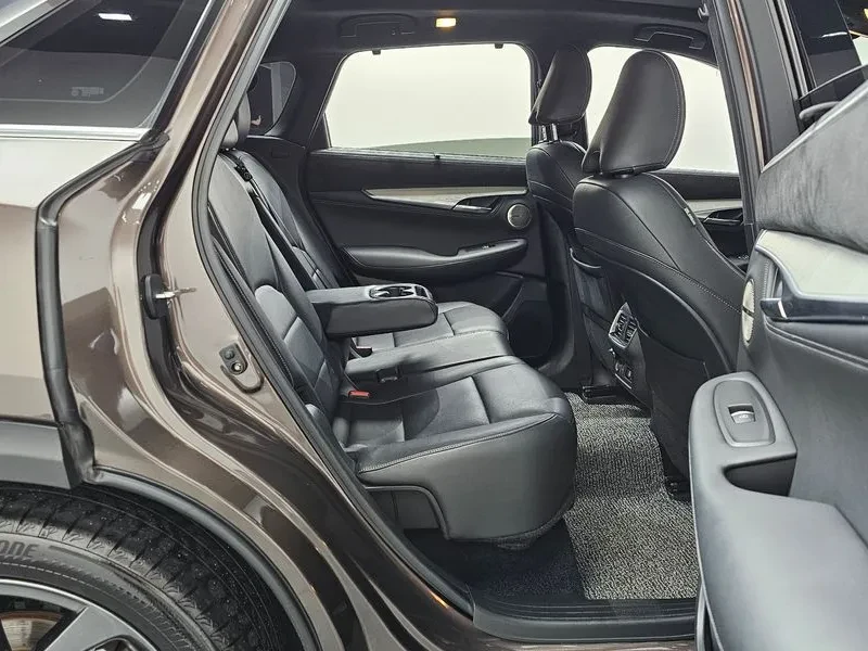 Infiniti QX50 2.0 SENSORY AWD, снимка 11 - Автомобили и джипове - 55705478