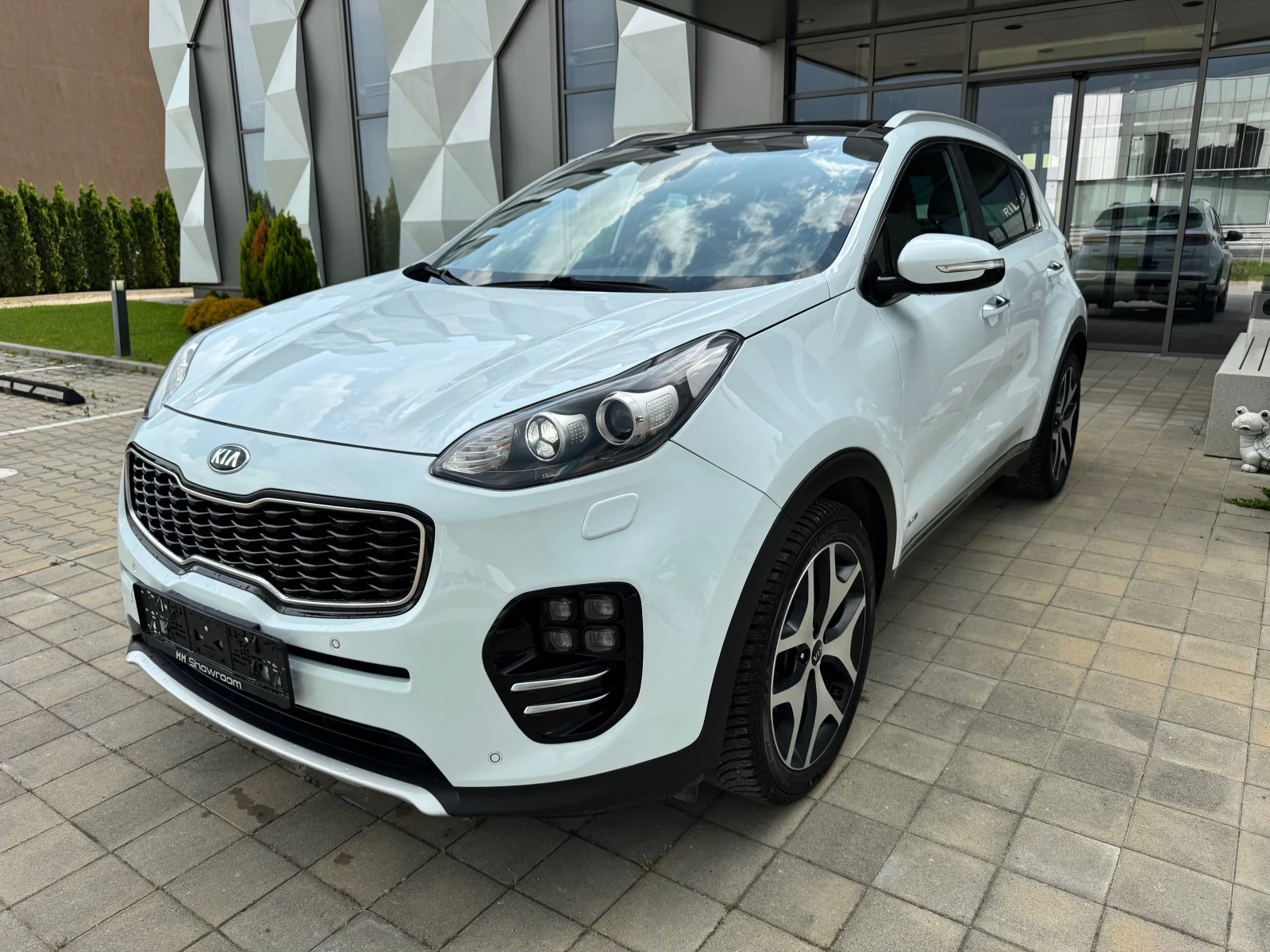 Kia Sportage GT-LINE-4X4-ПАНОРАМА-КАМЕРА-ПАМЕТ-JBL-LANE-ASIST-, снимка 1