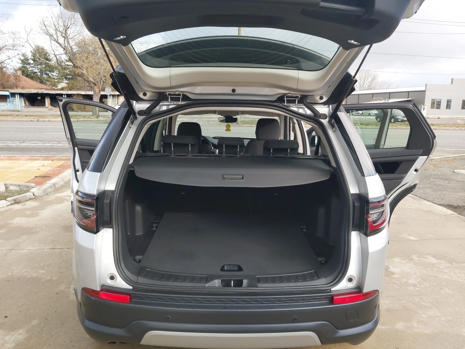 Land Rover Discovery Sport-Navi-360-kameri-Euro-6D | Mobile.bg   11