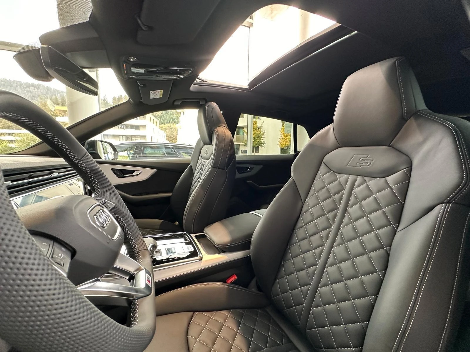 Audi Q8 50TDI* FACELIFT* S-LINE* DISTR* PANO* MATRX* 23 - изображение 5