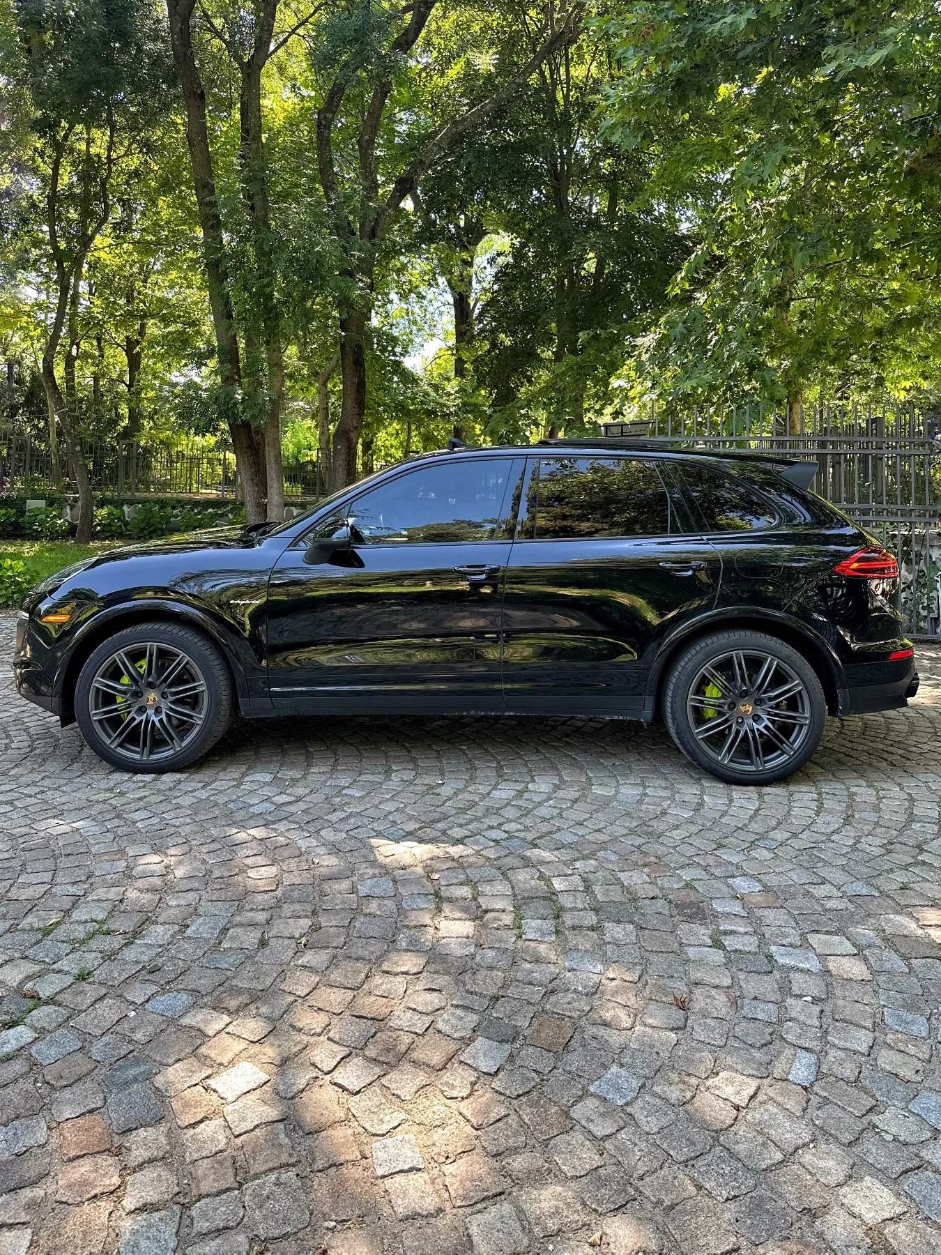 Porsche Cayenne S Hybrid Full 85 хил км - изображение 4