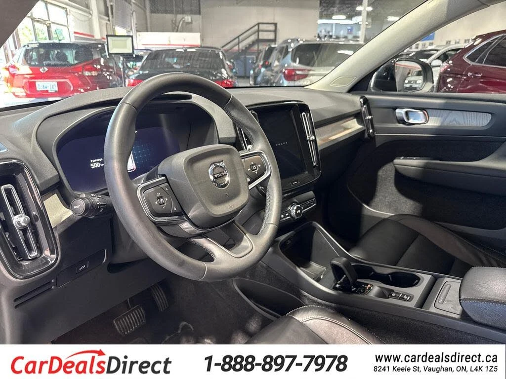 Volvo XC40 * АВТО КРЕДИТ* ЦЕНА ДО БГ * Сервизна история *  - изображение 6