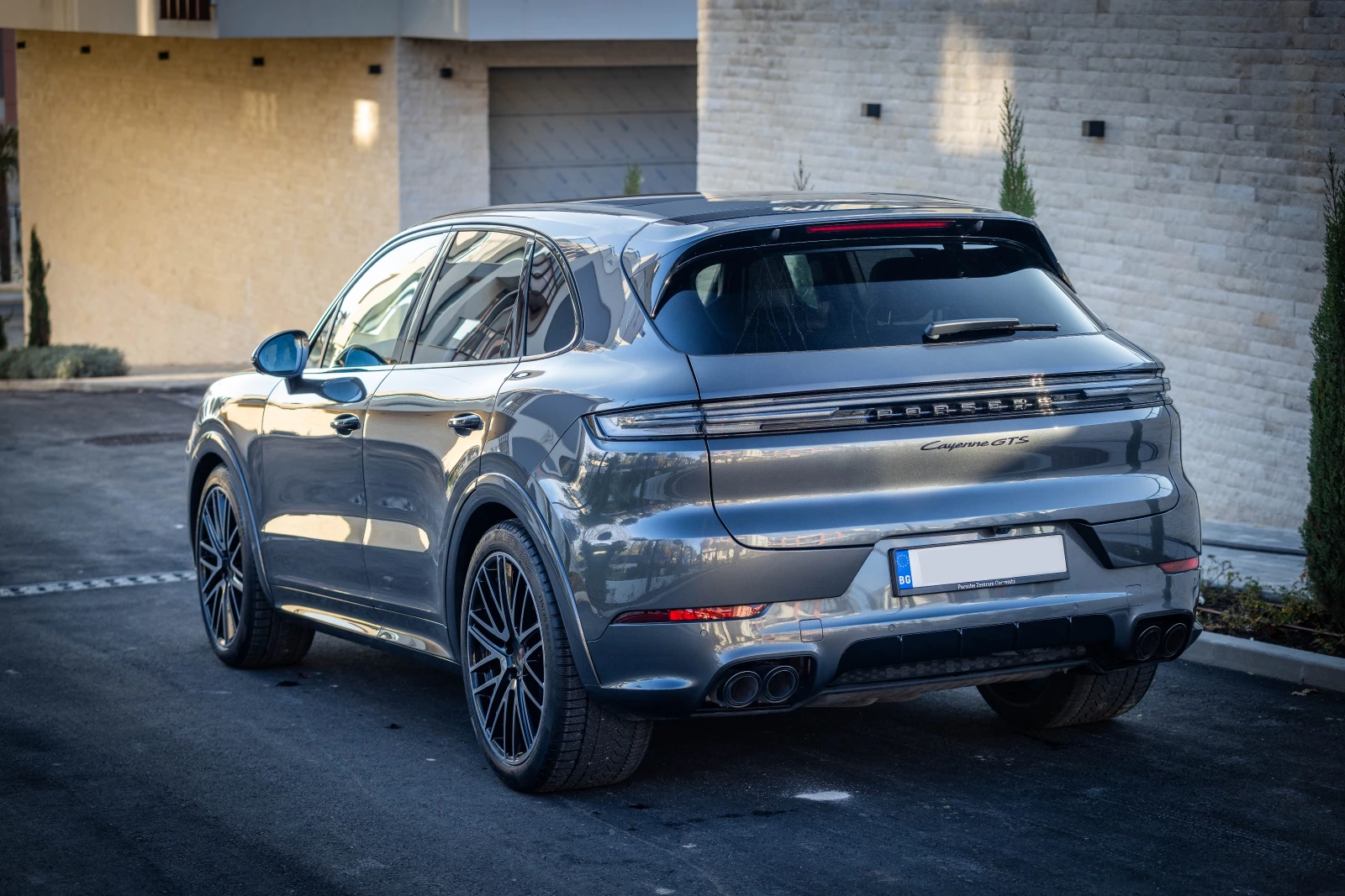 Porsche Cayenne ОТ СОБСТВЕНИК/BURMESTER/Гаранция до 2030/ - изображение 4