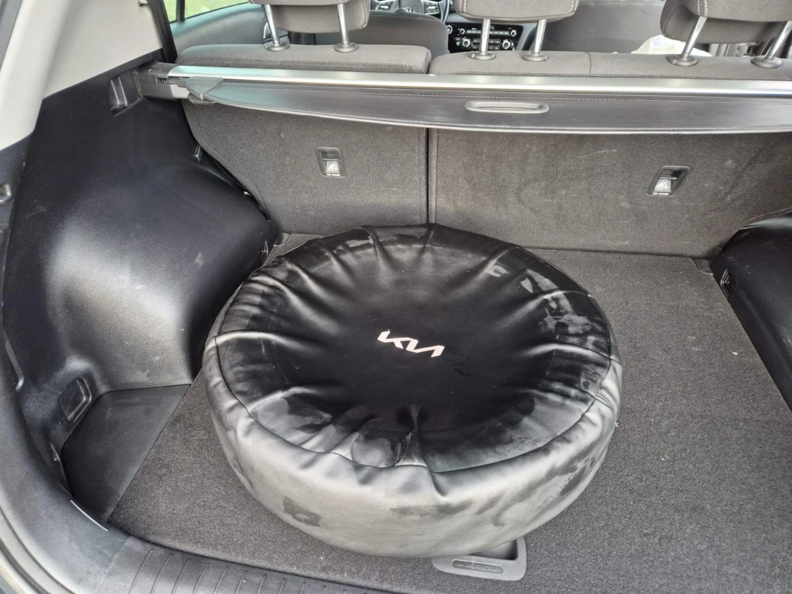 Kia Sportage 1.6 CRDi MHEV, ГАРАНЦИОНЕН, Automatic, Executive - изображение 9