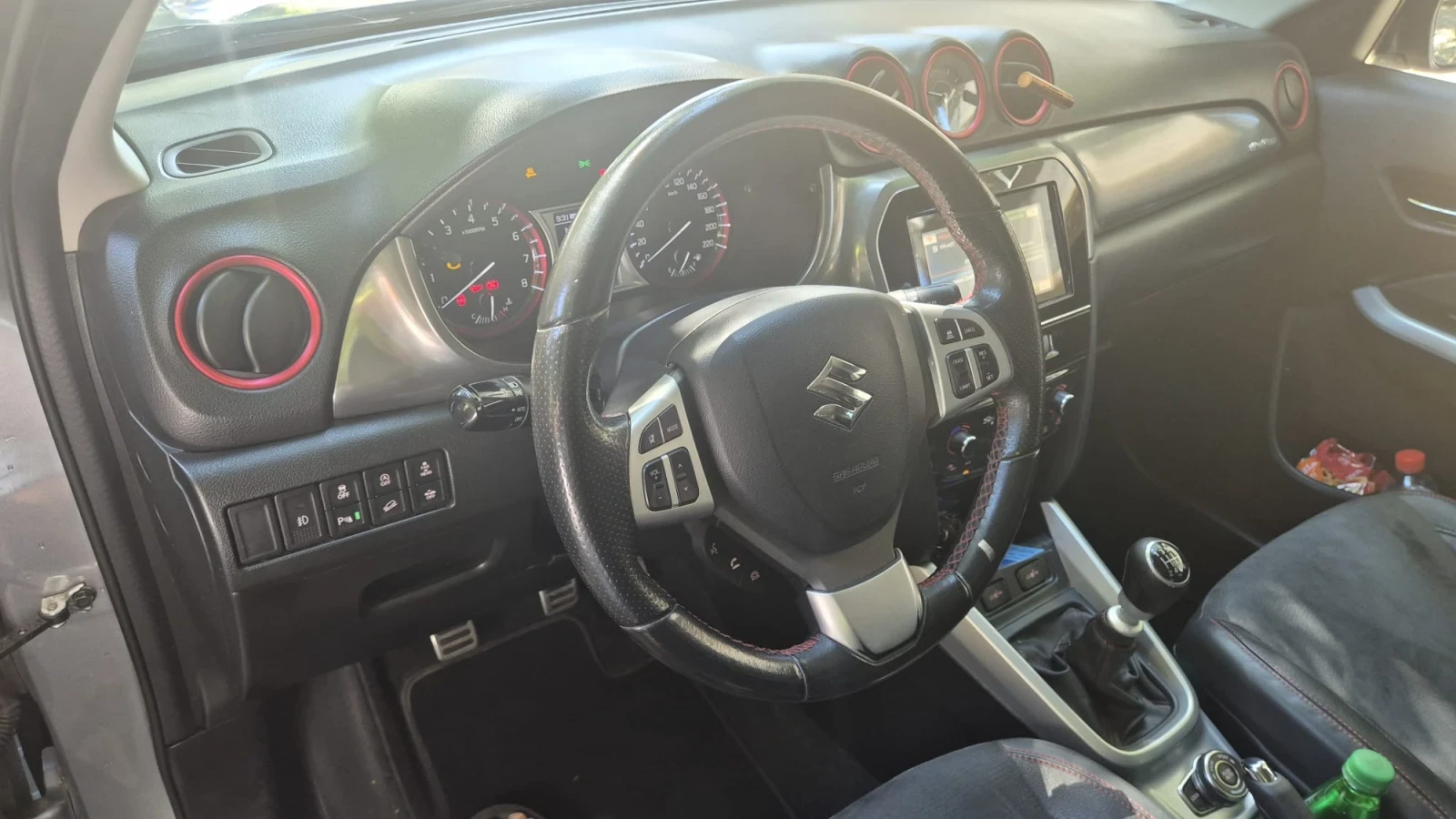 Suzuki Vitara 1.4 4х4  Герм 110хкм ТОП !!, снимка 11 - Автомобили и джипове - 55607912
