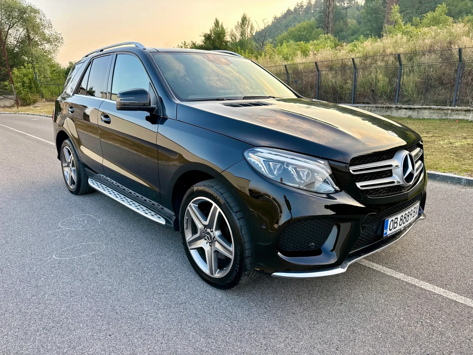Mercedes-Benz GLE 350 d AMG - Line 4Matic , снимка 3 - Автомобили и джипове - 55613540