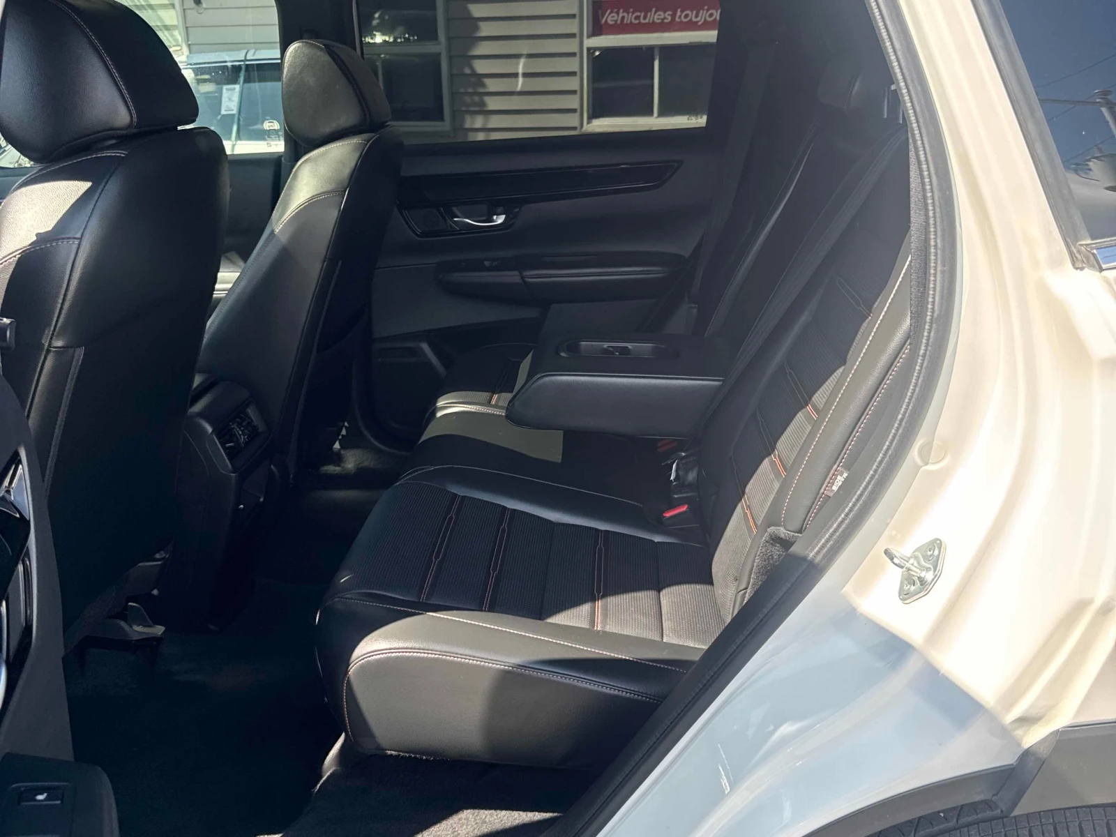 Honda Cr-v Touring AWD | CARFAX | АВТОКРЕДИТ БЕЗ ПЪРВОНАЧАЛНА, снимка 13 - Автомобили и джипове - 55955402