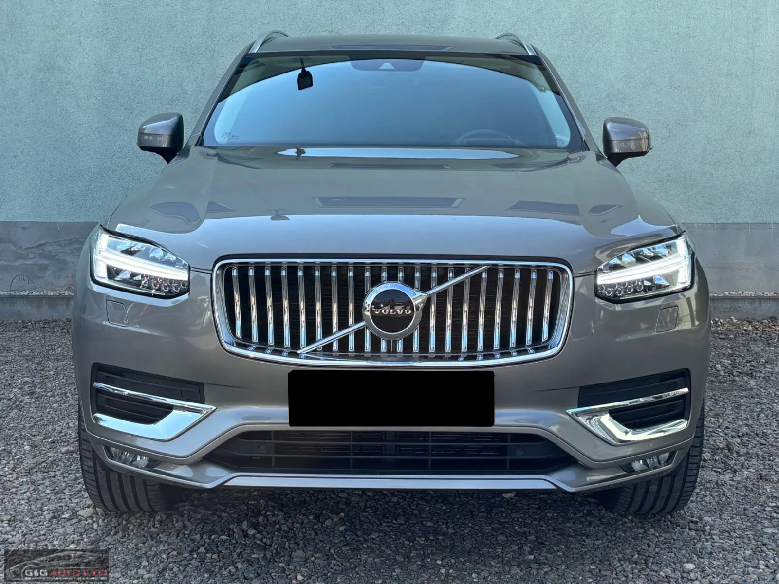 Volvo Xc90 INSCRIPTION/235HP/AWD/CAM/MEMO/HUD/H&K/CPLAY/675q, снимка 2 - Автомобили и джипове - 56016945