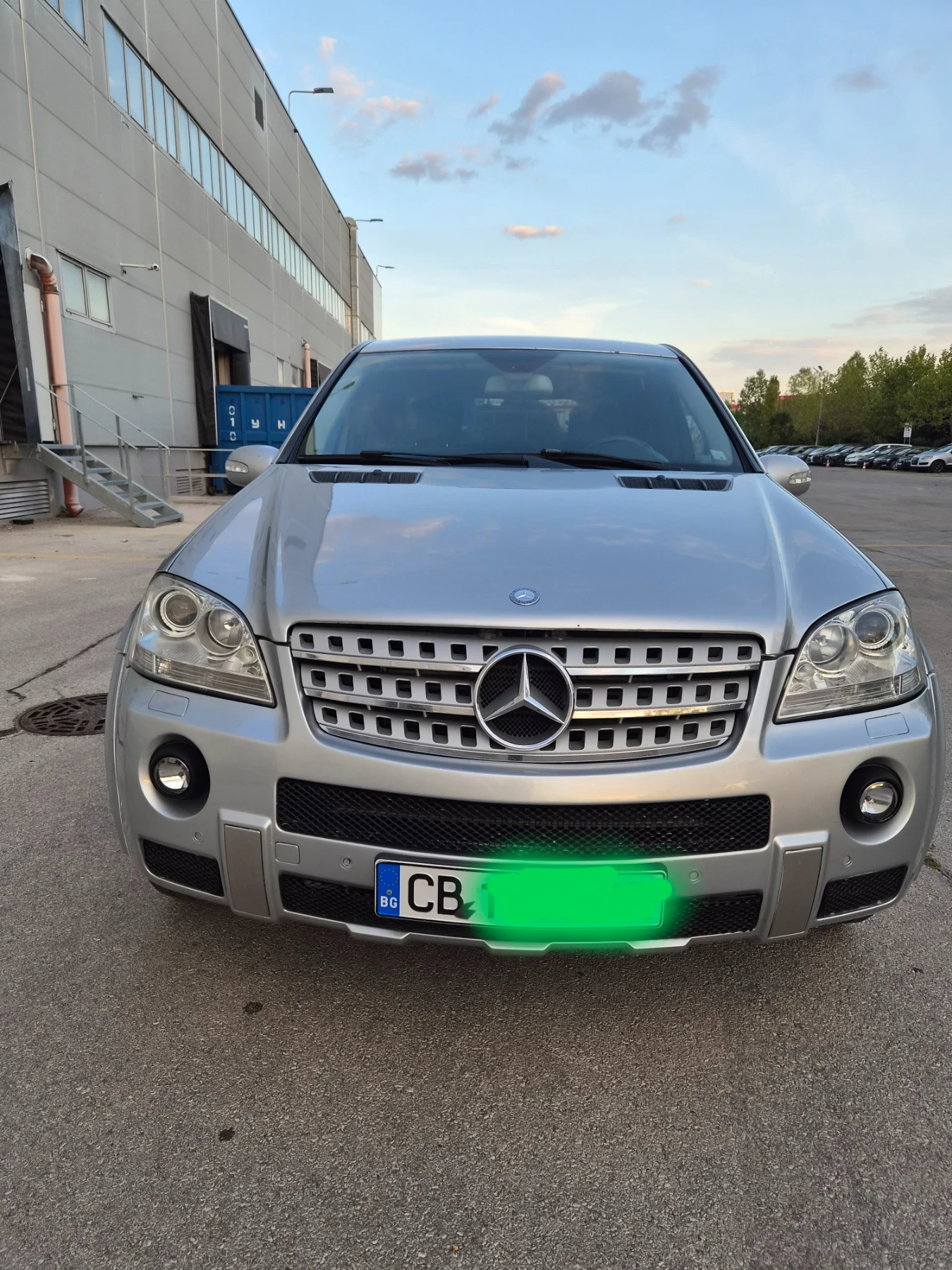Mercedes-Benz ML 320 AMG PAKET, 4Matic, AIRMATIC, снимка 2 - Автомобили и джипове - 56145170