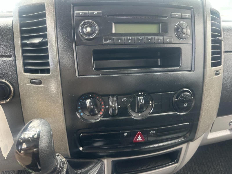 Mercedes-Benz Sprinter 311, снимка 12 - Бусове и автобуси - 50444677