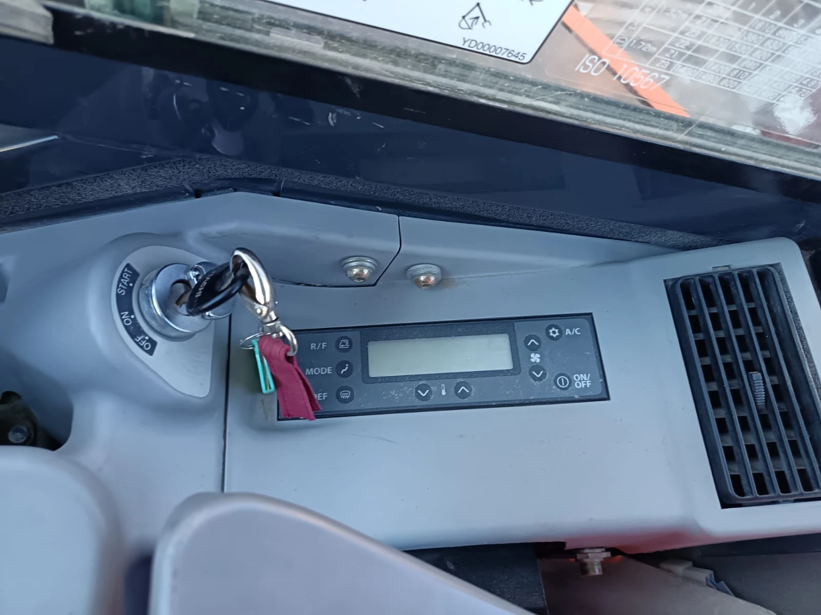 ����� Hitachi ZX38U-��������+ ����� | Mobile.bg � ����������� 5