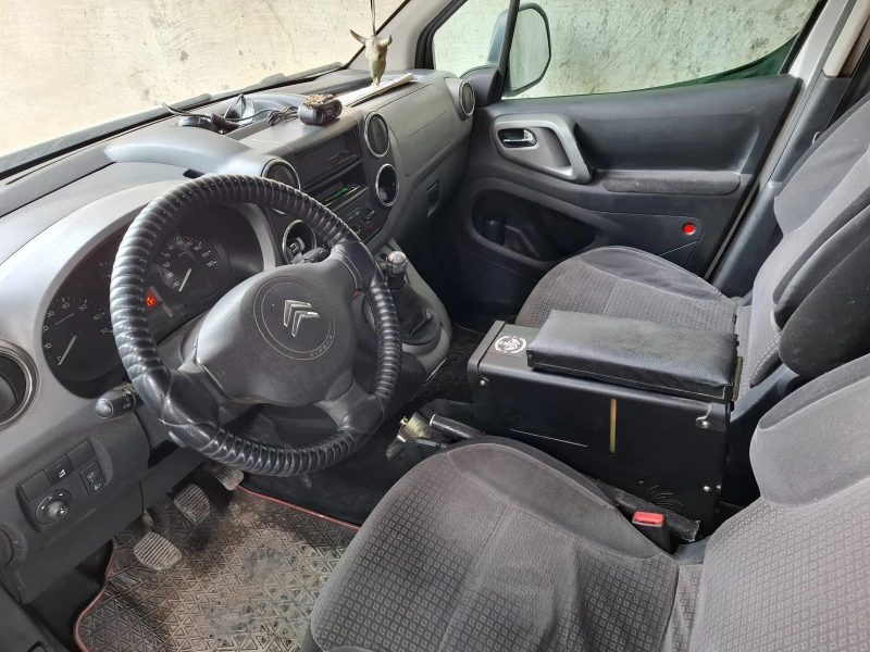 Кемпер Други, снимка 4 - Каравани и кемпери - 52312180