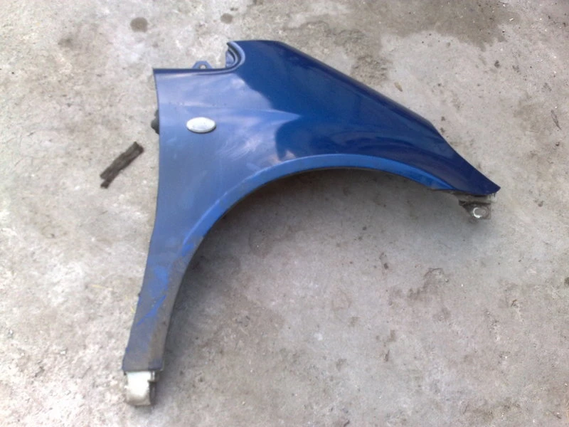 Калник за Мерцедес A-класа 00г. (десен,син)